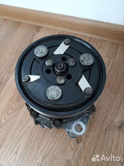 Компрессор кондиционера Шкода Октавия, гольф 4