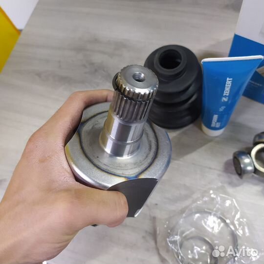 Шрус внутренний передний Volvo C30, S40, V50 АКПП