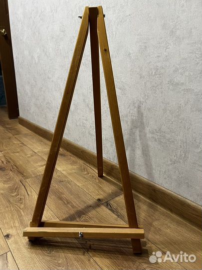 Мольберт настольный