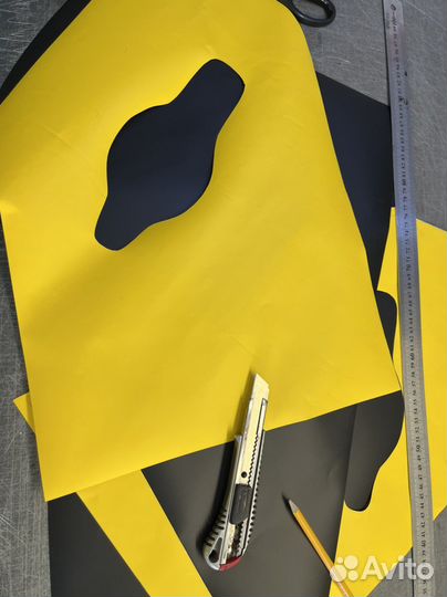 Наклейка Яндекс Такси