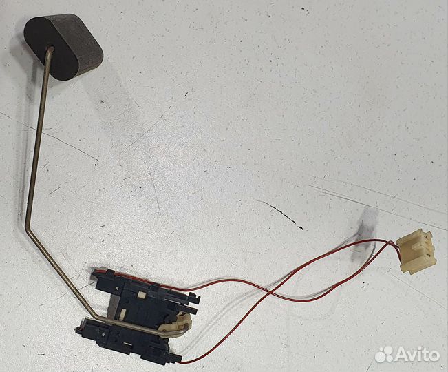 Датчик уровня топлива Nissan Almera N16