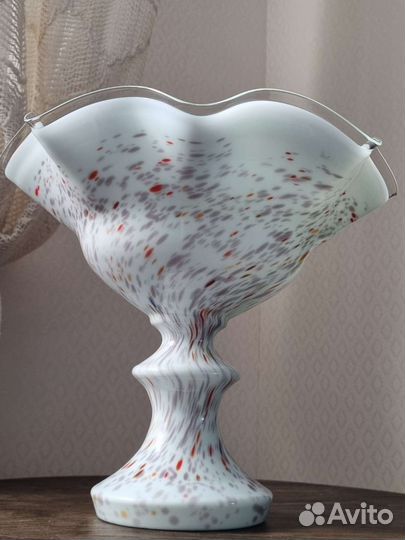 Ваза на ножке Красный Май