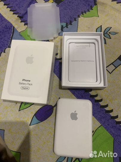 Беспроводная зарядка для iPhone