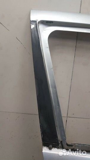 Дверь передняя правая Nissan Primera