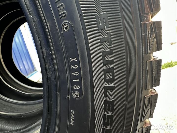 Dunlop Winter Maxx WM02 215/60 R17 96Q