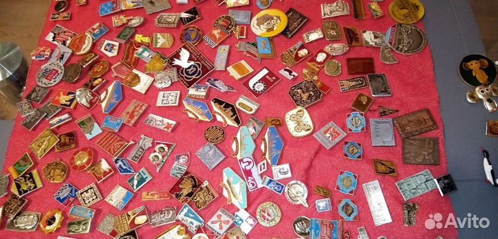 Ретро значки СССР