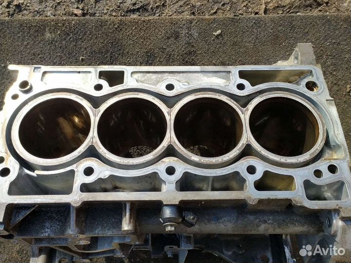 Блок цилиндров nissan mr20