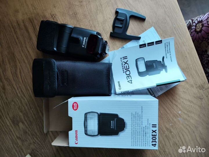 Вспышка и Рассеиватель для вспышки