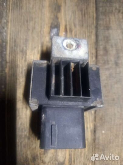 Рено,Ниссан- реле накала свечей