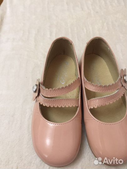 Детские туфли для девочки