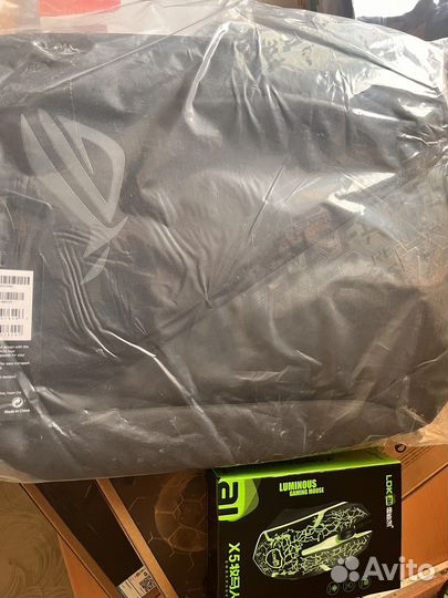 Asus Rog Strix scar 18: i9 13980HX / RTX 4070