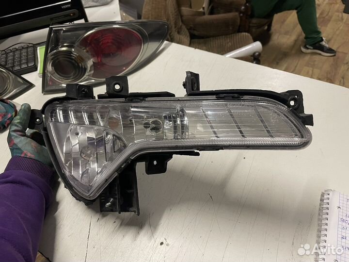 Фара противотуманная правая Kia Sportage 2010-2015