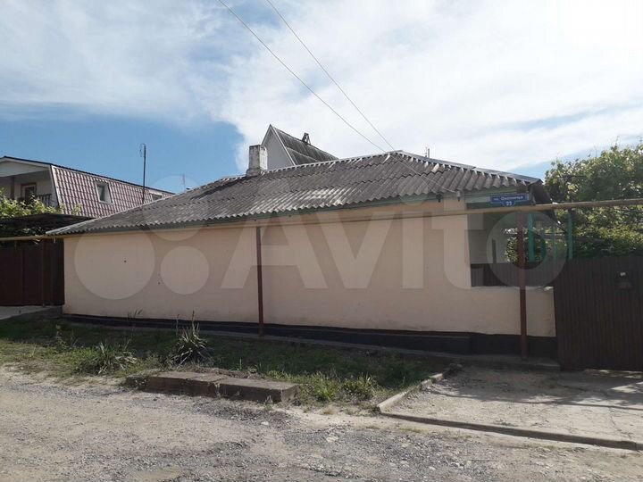 Дом 39,4 м² на участке 9,18 га