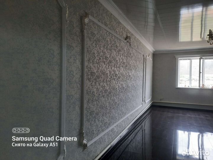 Поклейка обоев