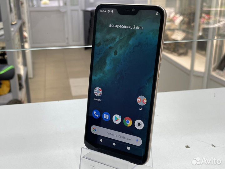 Xiaomi Mi A2 Lite Android One, 3/32 ГБ