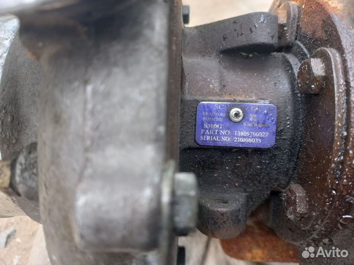 Турбокомпрессор S300G (13809700027) BorgWarner