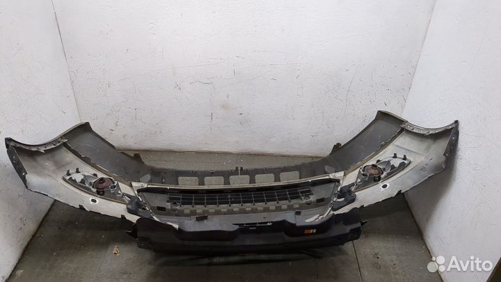 Бампер передний Ford Kuga