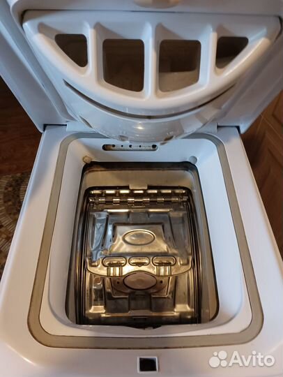 Стиральная машина Hotpoint Ariston artl 1047