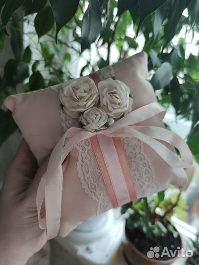 Подушечка для колец ручная работа