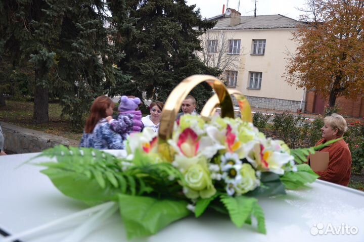 Прокат свадебного авто