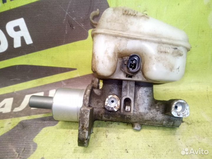 Главный тормозной цилиндр Opel Astra G лифтбек