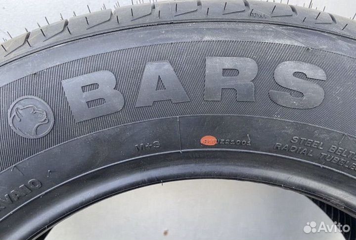 Bars UZ200 215/60 R16 95V