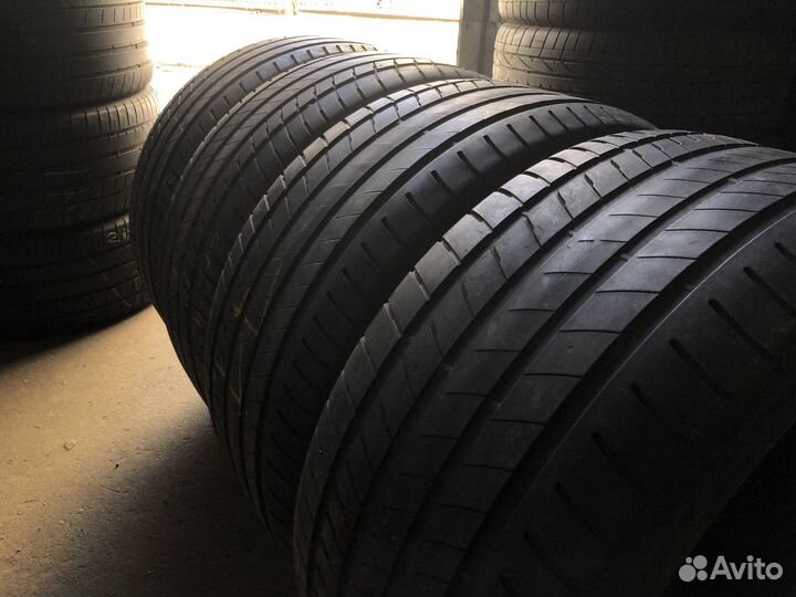 Bridgestone Alenza 001 275/45 R20 и 305/40 R20