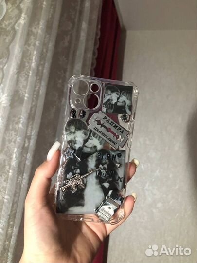 Чехол на iPhone 13