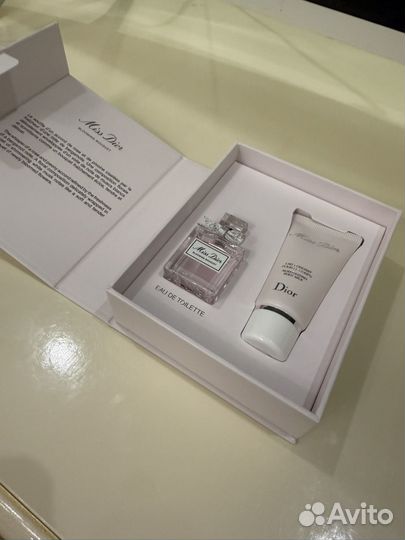 Оригинальный подарочный набор Dior