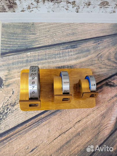 Календарь с подшипниками / Оригинальный подарок