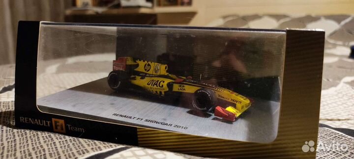 Коллекционный болид F1