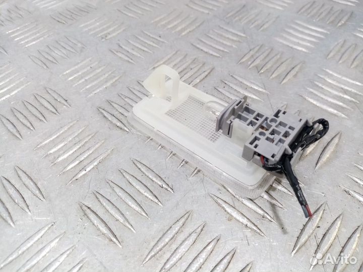 Б/У Плафон салонный#002