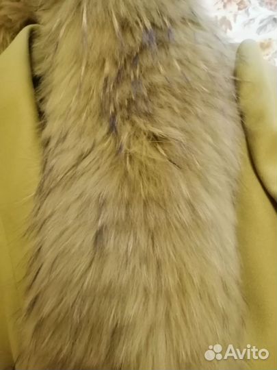 Меховой воротник песец