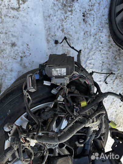 Проводка подкапотная Toyota Camry 70