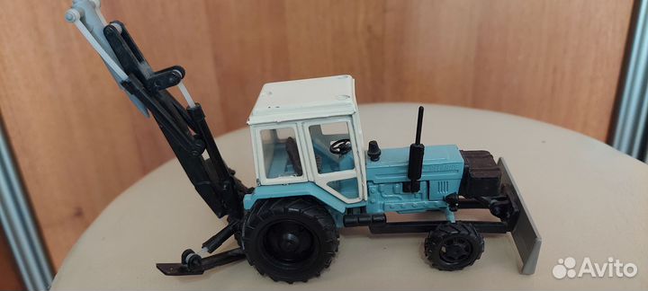 Модель трактора самоделка