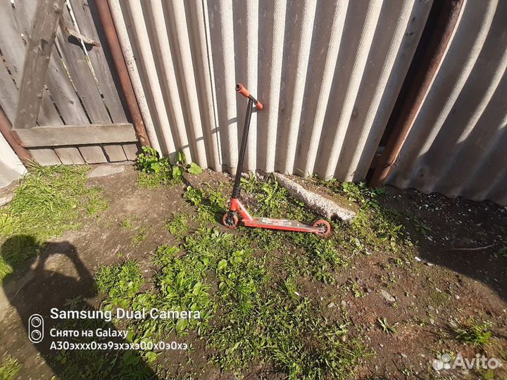 Трюковой самокат