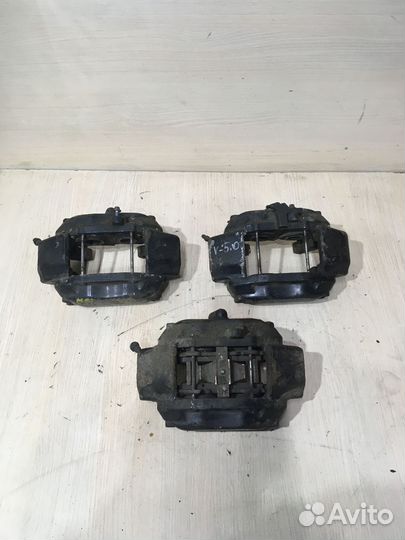 Суппорт тормозной передний левый Mercedes W220