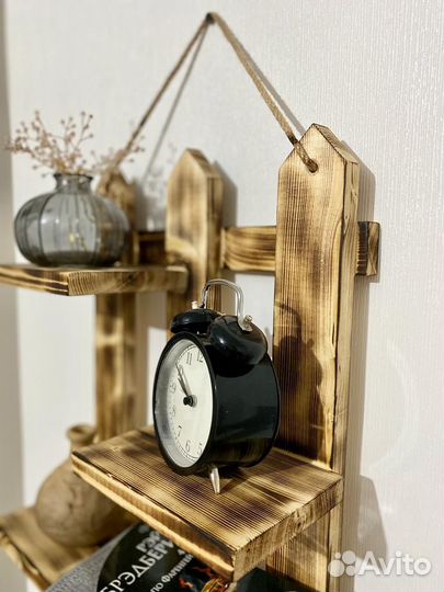 Полка деревянная