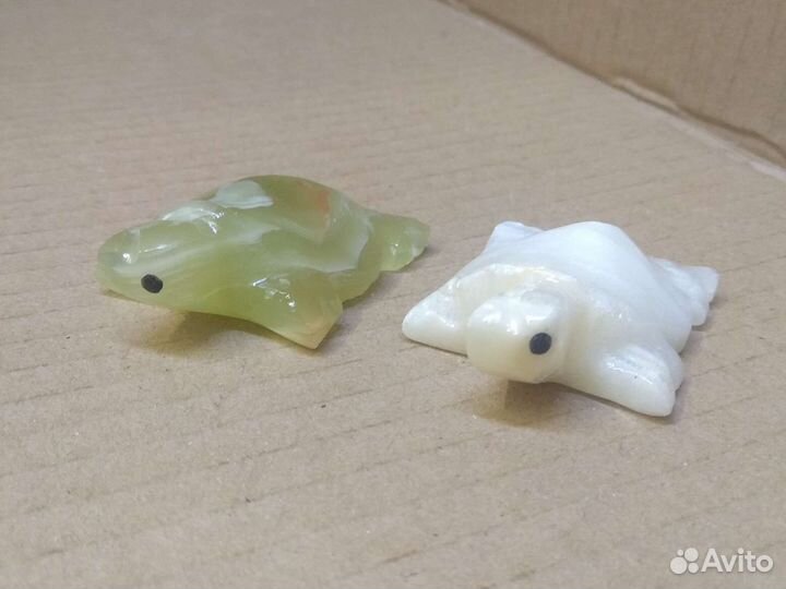 Сувениры из натурального камня оникс в ассортимент