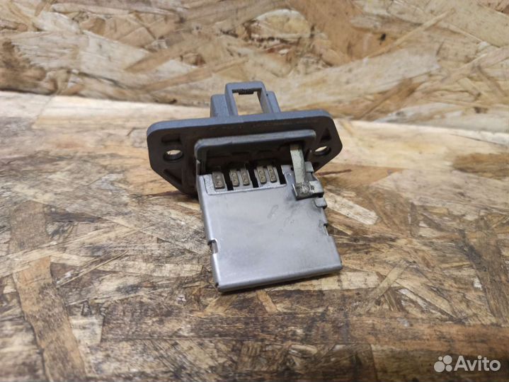 Резистор печки Chevrolet Aveo T250