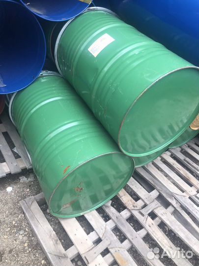 Конусные и цилиндрические бочки металлические