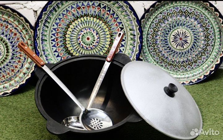 Казан чугунный с печкой