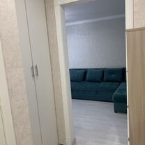 2-к. квартира, 56 м², 2/5 эт.