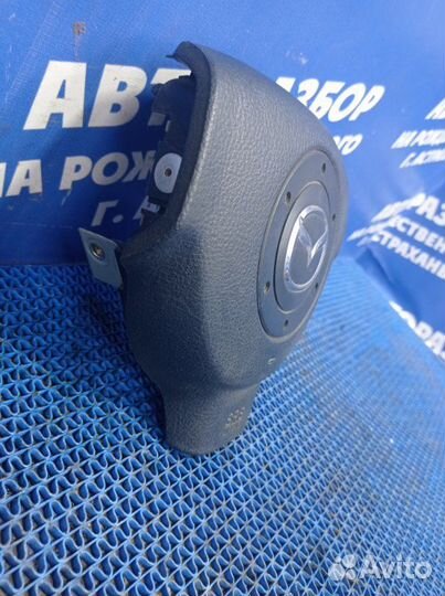 Подушка безопасности водителя Mazda Demio 2