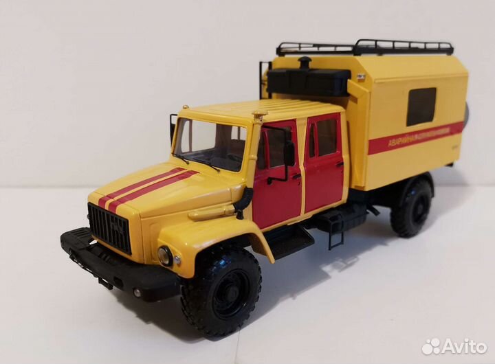 Автолегенды Сарлаб sarlab ssm краны грузовики ЗИЛ