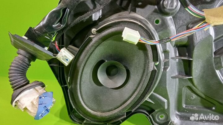 Плита стеклоподъёмника переднего правого Mazda 3