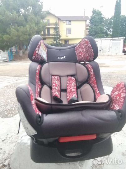 Автокресло с 6 месяцев