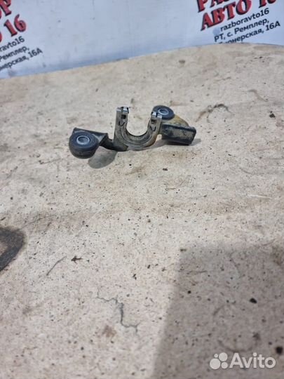Кронштейн троса АКПП Hyundai Solaris 2014