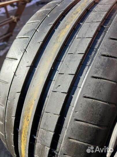 Michelin Pilot Super Sport 265/35 R20