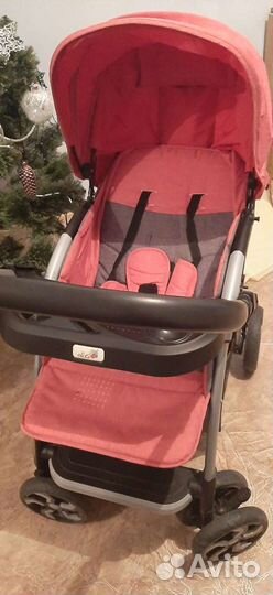 Прогулочная коляска